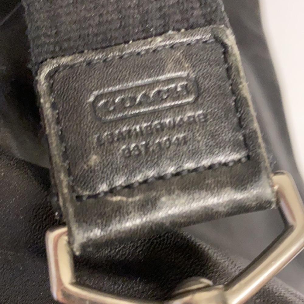 Coach Leather Computer Bag Flapped Shoulder Bag - Picture 6 of 17
